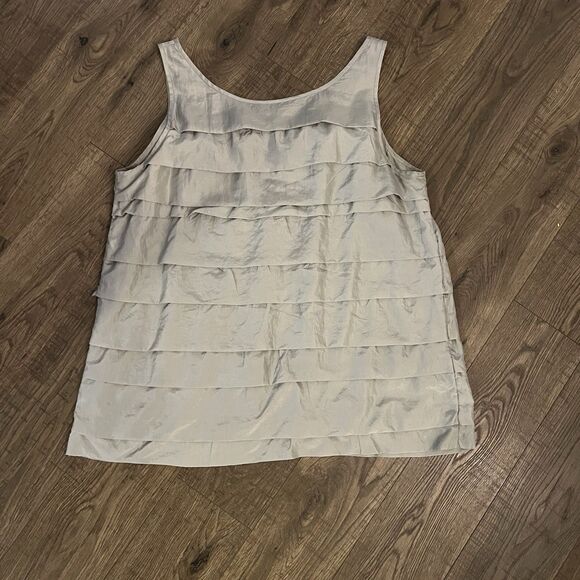 Eileen Fisher Women’s Top Medium 100% Silk Layered - Picture 2 of 6